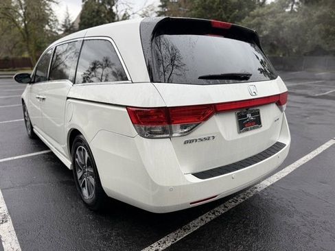 Used 2015 Honda Odyssey Touring Elite image 7