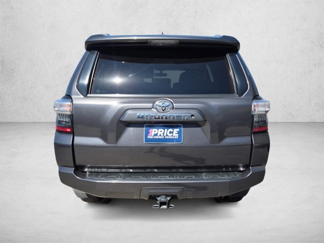 Used 2016 Toyota 4Runner SR5 RWD image 7
