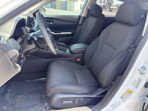 Used 2023 Honda Accord EX image 14