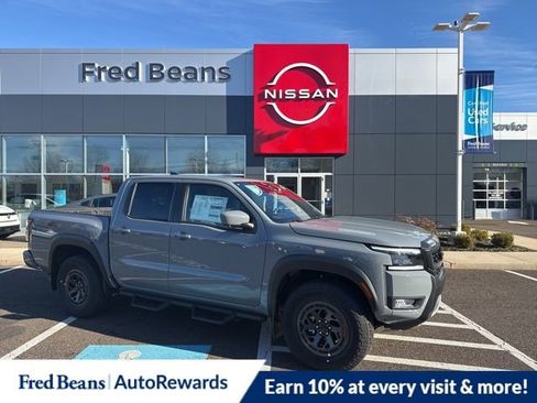 New 2026 Nissan Frontier PRO-4X w/ Pro-4x Convenience Package image 1