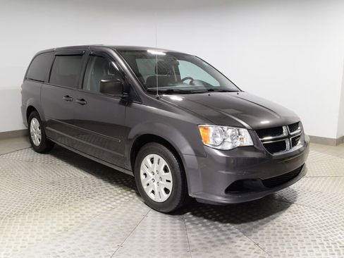 Used 2017 Dodge Grand Caravan SE w/ Power Window Group FWD image 10