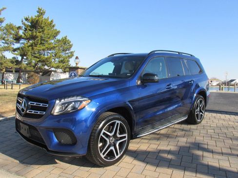 Used 2017 Mercedes-Benz GLS 550 4MATIC image 12