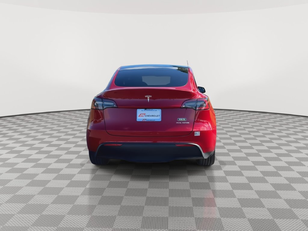 Used 2023 Tesla Model Y AWD image 7