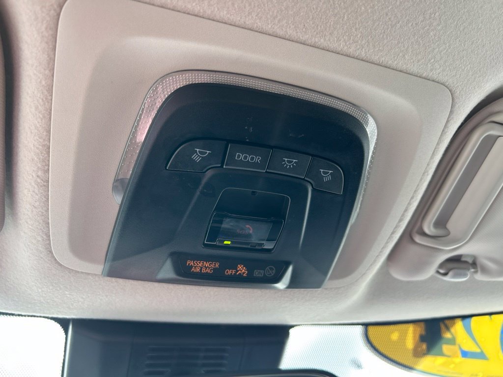 Used 2024 Toyota Corolla LE FWD image 37