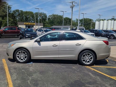 Used 2015 Chevrolet Malibu LT w/ Power Convenience Package FWD image 6