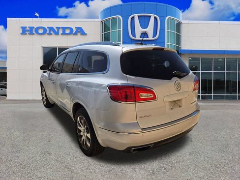 Used 2017 Buick Enclave Premium w/ Experience Buick Package FWD image 21