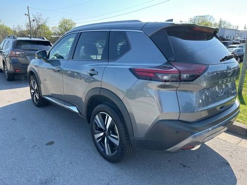 Used 2023 Nissan Rogue SL AWD/4WD image 4