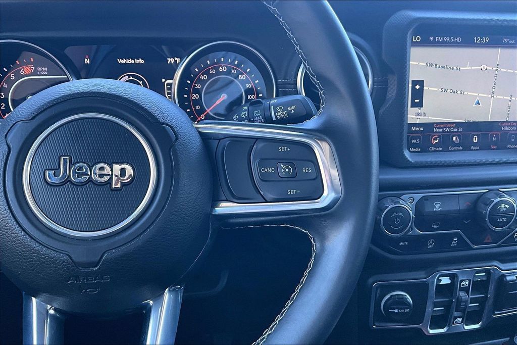 Used 2021 Jeep Wrangler Unlimited Sahara AWD/4WD image 25