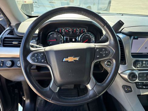 Used 2018 Chevrolet Tahoe LT w/ LT Signature Package AWD/4WD image 15