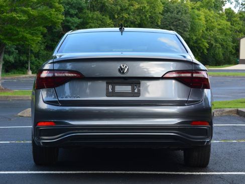 Used 2023 Volkswagen Jetta Sport FWD image 6