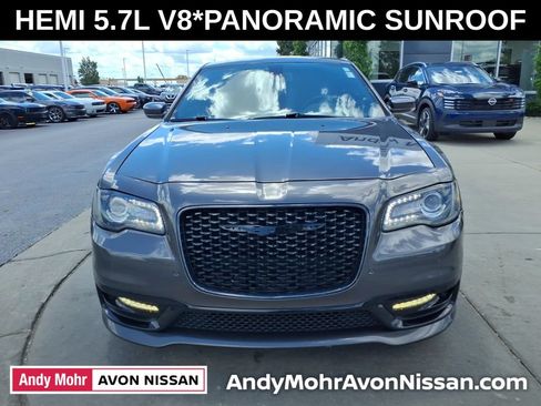 Used 2021 Chrysler 300 S w/ S Model Appearance Package RWD image 3