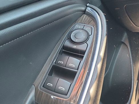 Used 2024 Chevrolet Malibu LT FWD image 13