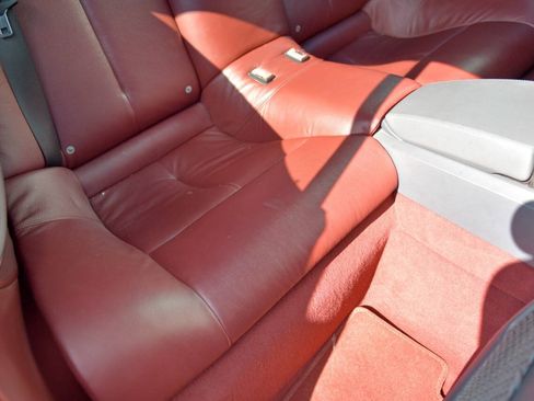 Used 2005 BMW 645Ci Convertible RWD image 39
