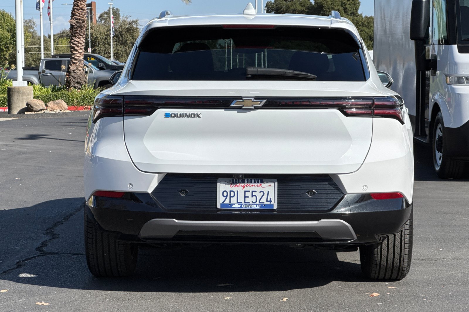 Certified 2024 Chevrolet Equinox EV LT FWD image 4
