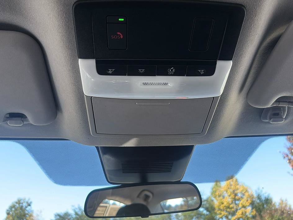 Certified 2025 Nissan Sentra SV FWD image 35