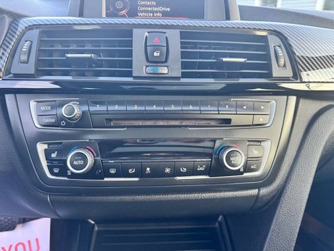 Used 2016 BMW 328i Gran Turismo xDrive AWD/4WD image 17