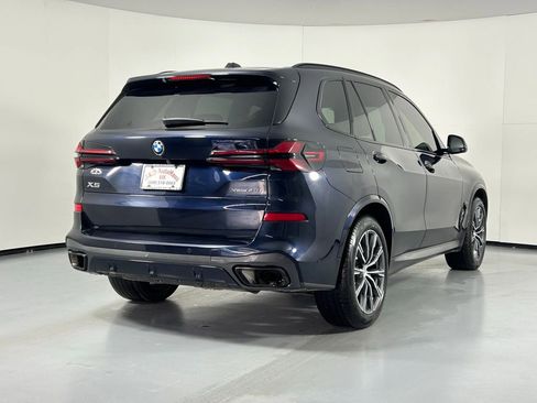 Used 2024 BMW X5 xDrive40i w/ M Sport Package image 7