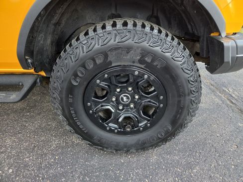 Used 2022 Ford Bronco Badlands w/ Sasquatch Package image 15