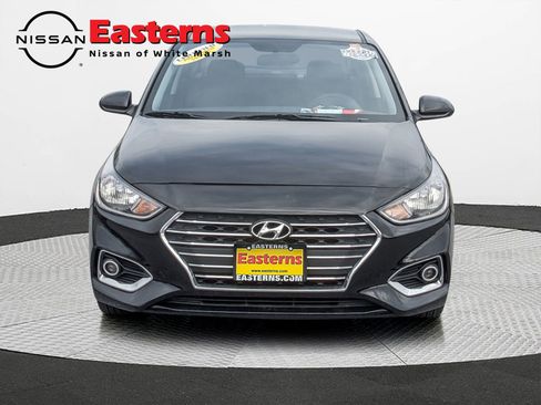 Used 2020 Hyundai Accent SEL image 2