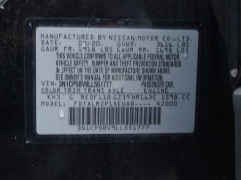 Used 2020 Nissan Kicks S FWD image 17