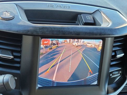 Used 2023 RAM 2500 Big Horn w/ Level 1 Equipment Group image 27