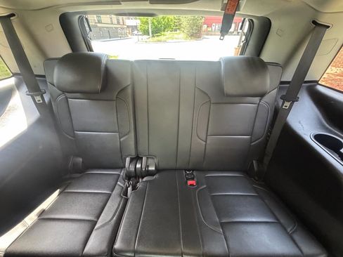Used 2018 Chevrolet Tahoe LT AWD/4WD image 14