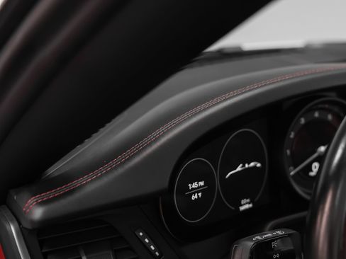 Certified 2022 Porsche 911 Carrera 4S AWD/4WD image 36
