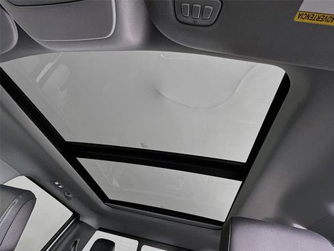 New 2026 Ford F250 Lariat w/ Black Appearance Package image 14