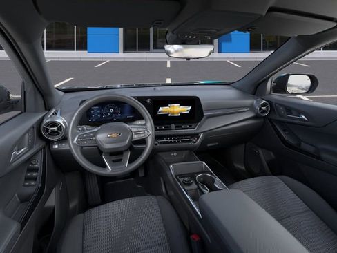 New 2026 Chevrolet Equinox LT w/ Safety and Technology Package image 15