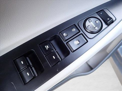 Used 2016 Hyundai Tucson SE w/ Option Group 02 image 11