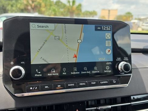 Used 2024 Mitsubishi Outlander SE Black Edition FWD image 28