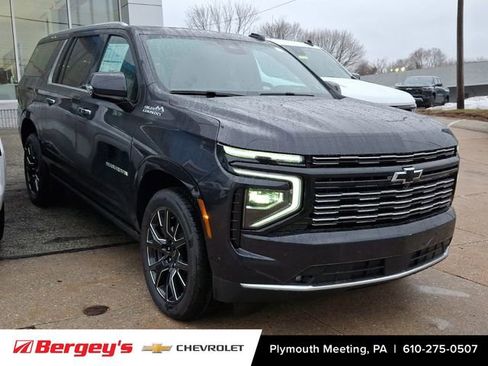 New 2026 Chevrolet Suburban High Country AWD/4WD image 2