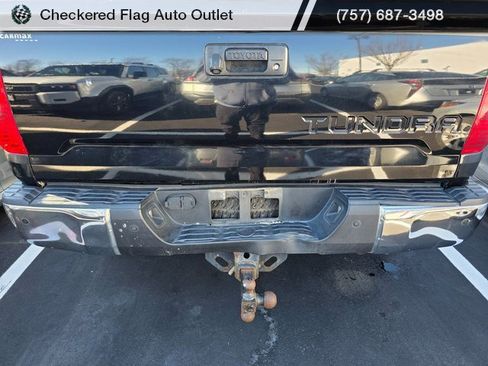 Used 2015 Toyota Tundra Limited w/ Limited Premium Package image 8