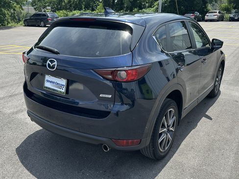 Used 2018 MAZDA CX-5 Touring w/ Preferred Equipment Package FWD image 10