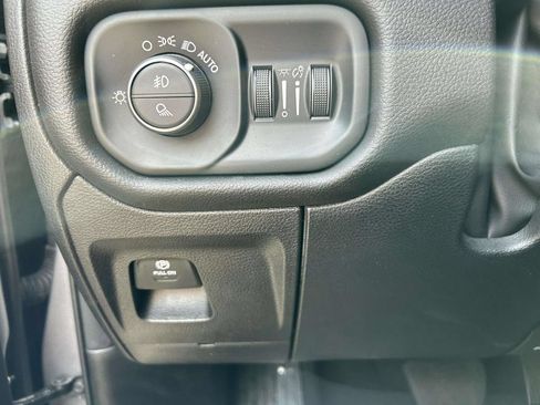 Used 2025 RAM 1500 Rebel AWD/4WD image 19