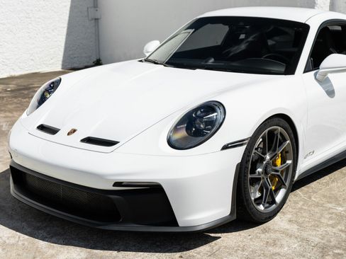 Used 2022 Porsche 911 GT3 RWD image 15
