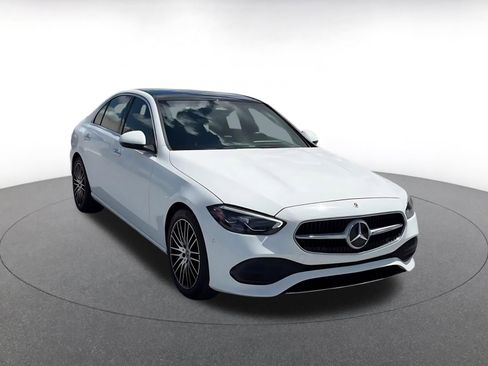 Used 2024 Mercedes-Benz C 300 Sedan image 3