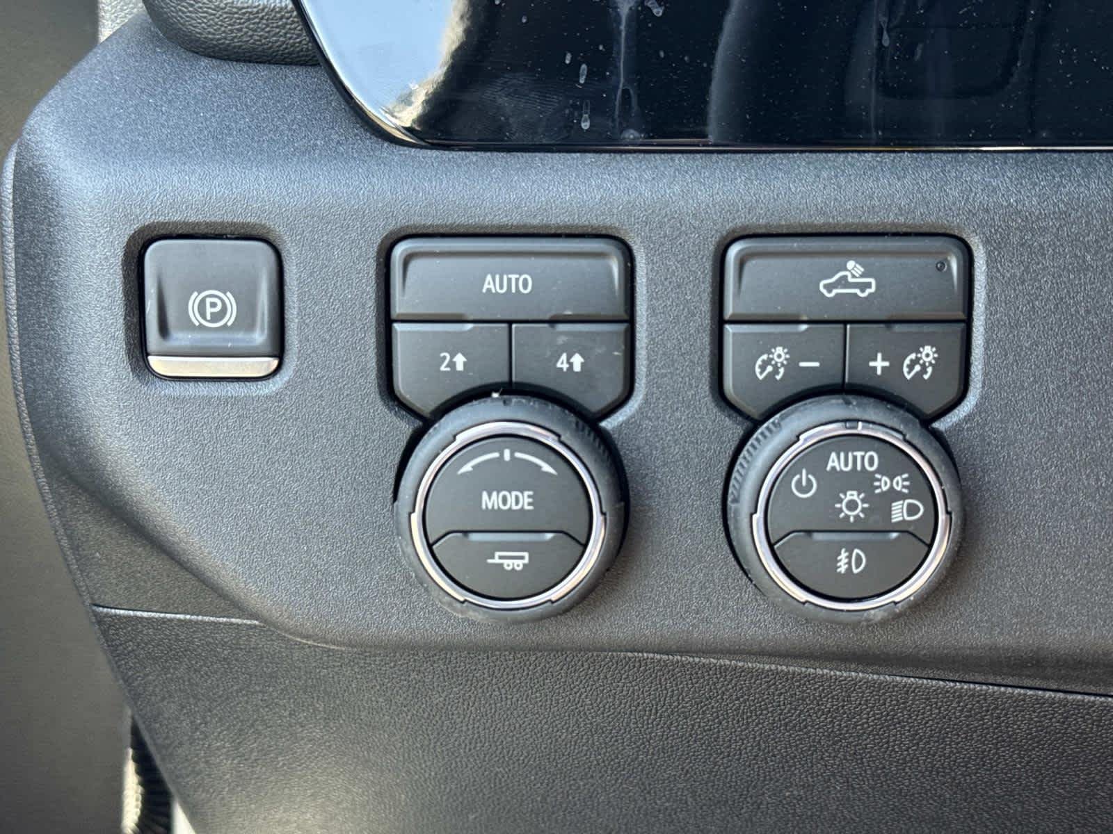 New 2026 Chevrolet Silverado 1500 RST AWD/4WD image 13