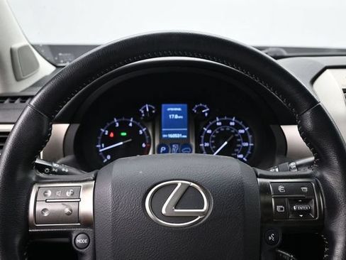 Used 2017 Lexus GX 460 w/ Navigation Package AWD/4WD image 13