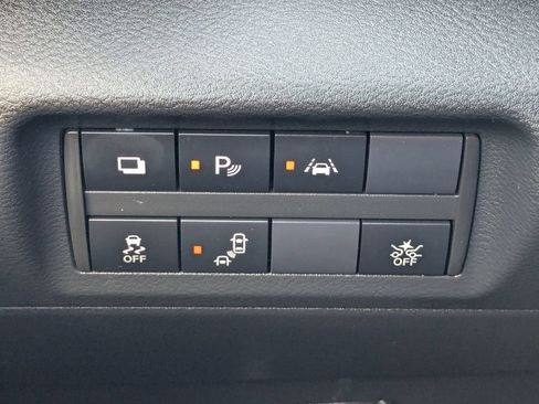 Used 2024 Nissan Kicks S FWD image 16