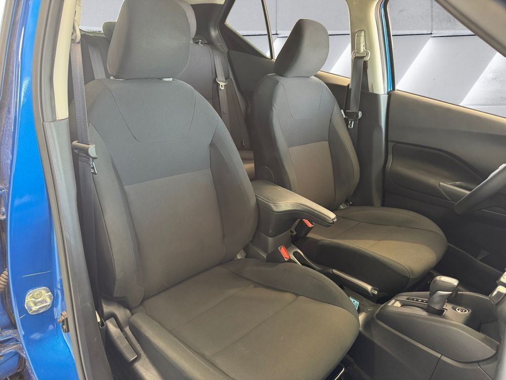 Used 2025 Nissan Kicks Play S FWD image 14