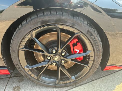Used 2024 Hyundai Elantra N FWD image 14
