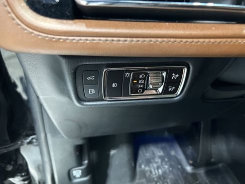 Used 2023 Lincoln Aviator Grand Touring w/ Equipment Group 301A image 11