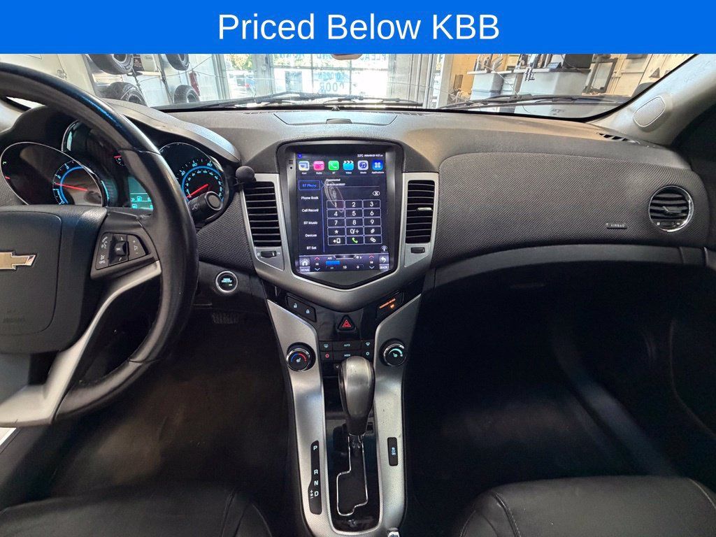 Used 2012 Chevrolet Cruze LTZ FWD image 12