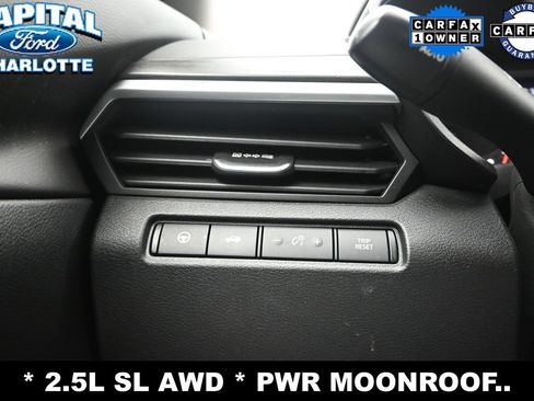 Used 2024 Nissan Altima 2.5 SL AWD/4WD image 17