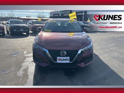Used 2020 Nissan Sentra SV w/ Trunk Package image 12