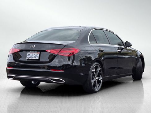 Used 2022 Mercedes-Benz C 300 Sedan image 4