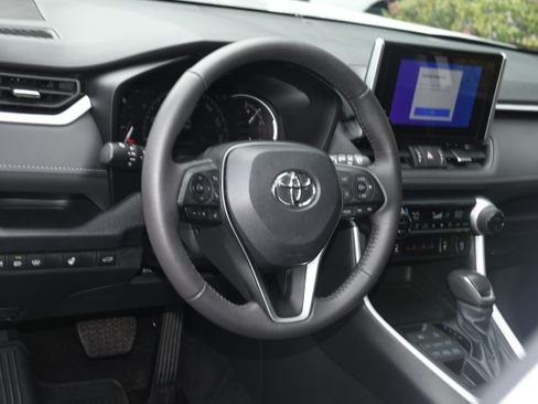 Used 2024 Toyota RAV4 XLE Premium w/ Weather Package AWD/4WD image 10