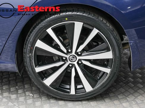 Used 2021 Nissan Altima 2.5 SR image 8