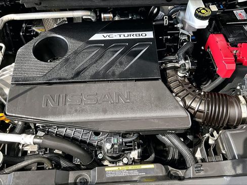Certified 2025 Nissan Rogue SV AWD/4WD image 32
